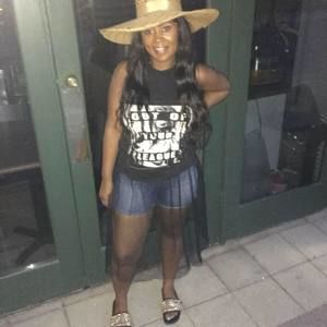 Meet your Posher, Britt